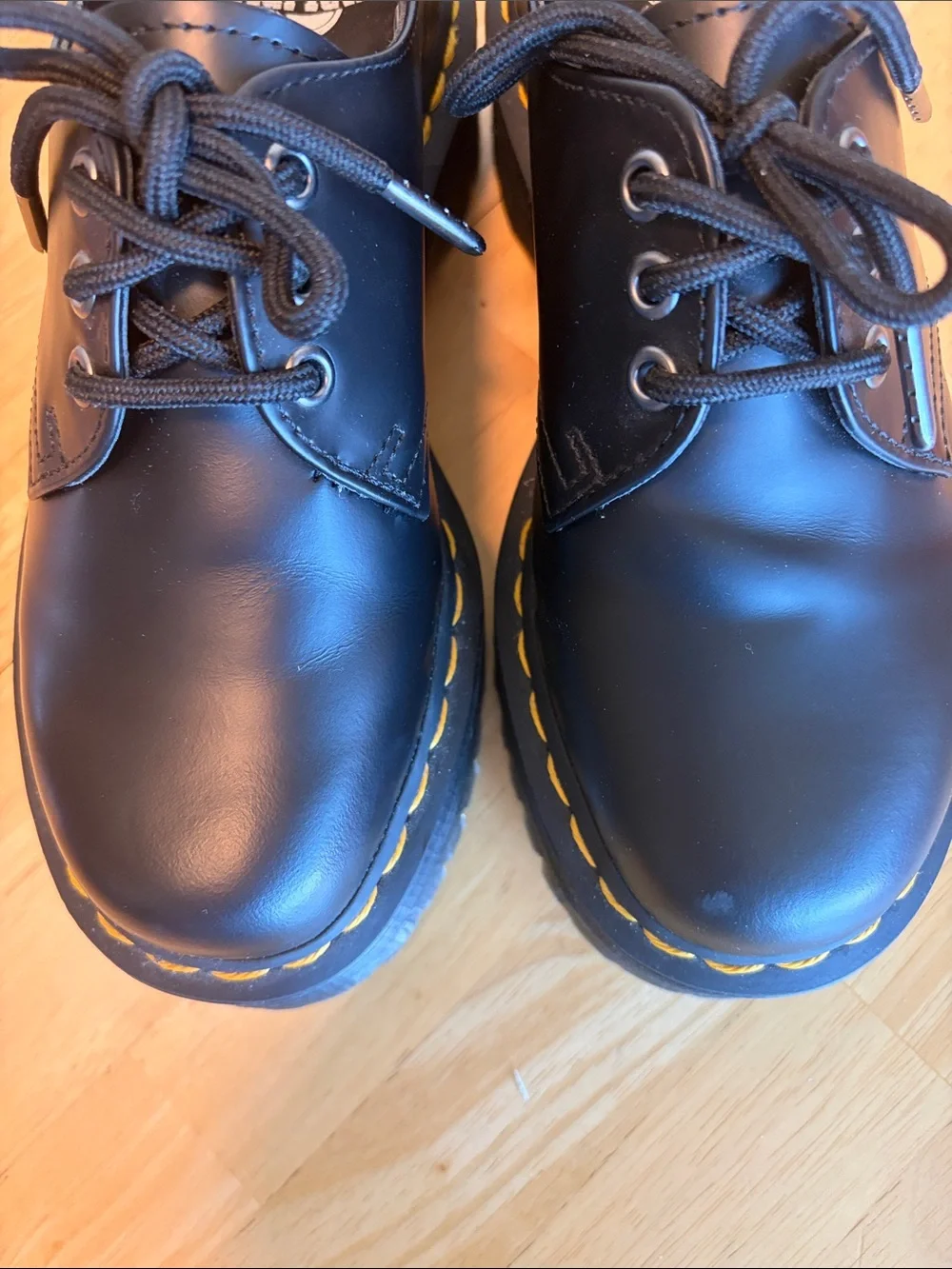 DOC MARTENS 1461 SMOOTH LEATHER PLATFORM SHOES Size 5